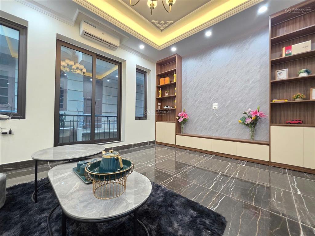 Bán nhà xây mới phố dương quảng hàm hai mặt ngõ đường ô tô 50m2 6 tầng giá 22 tỷ