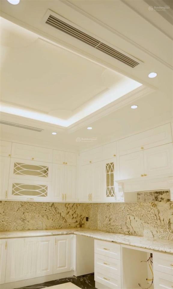 Bán biệt thự vinhomes gardenia  3 mặt thoáng  nội thất nhập đẳng cấp  môi trường sống lý tưởng.