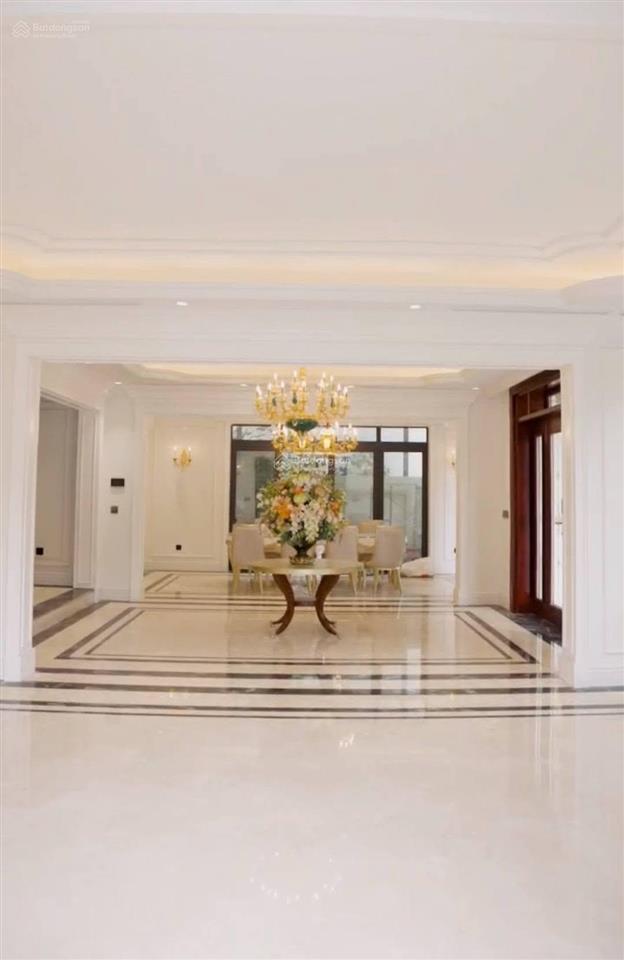 Bán biệt thự vinhomes gardenia  3 mặt thoáng  nội thất nhập đẳng cấp  môi trường sống lý tưởng.
