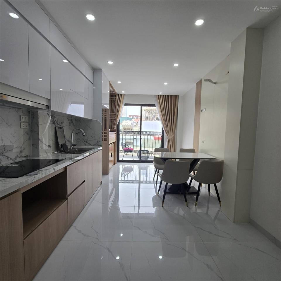 Bán nhà phố yên hòa  cầu giấy  35m  6 tầng thang máy  nội thất mới  11,5 tỷ