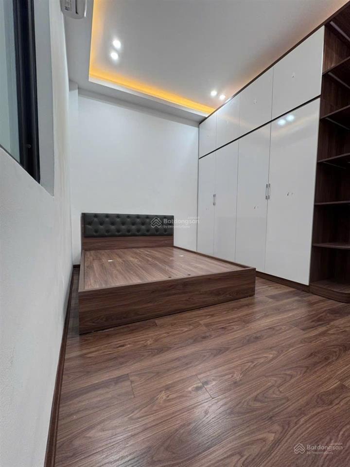 Bán nhà đẹp ngõ 90 hoàng ngân thang máy  full nội thất nhà mới ở ngay