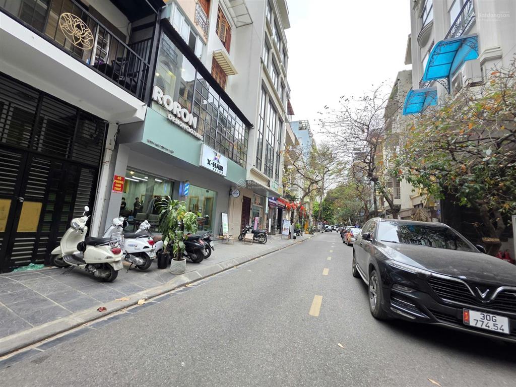 Bán nhà liền kề phố nguyễn thị thập  thanh xuân  khu vip đáng sống.
