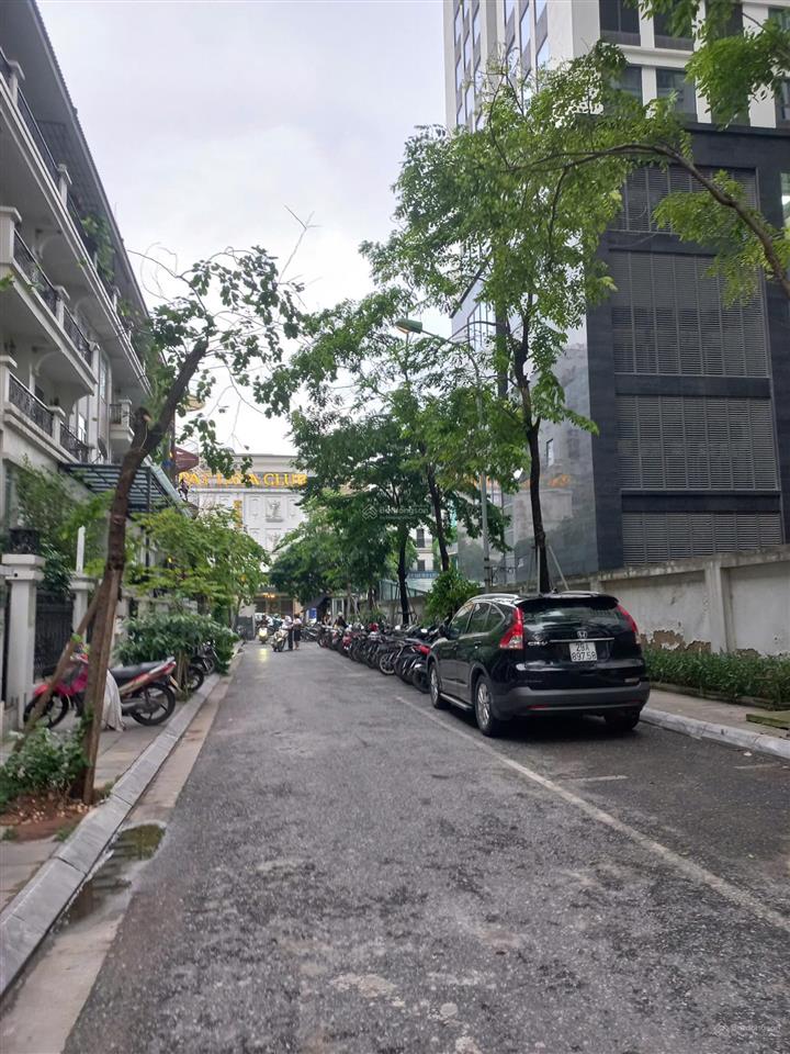 Bán tòa nhà văn phòng khu 201 nguyễn tuân, thanh xuân. vị trí đắc địa