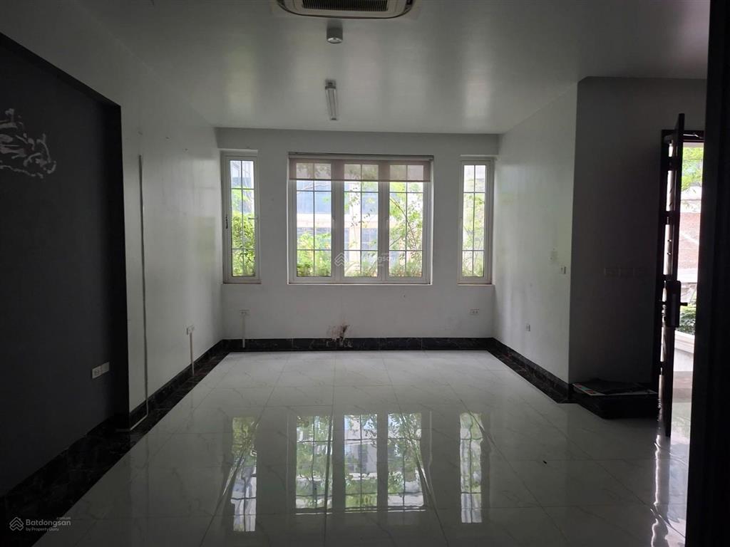 Bán tòa nhà văn phòng khu 201 nguyễn tuân, thanh xuân. vị trí đắc địa
