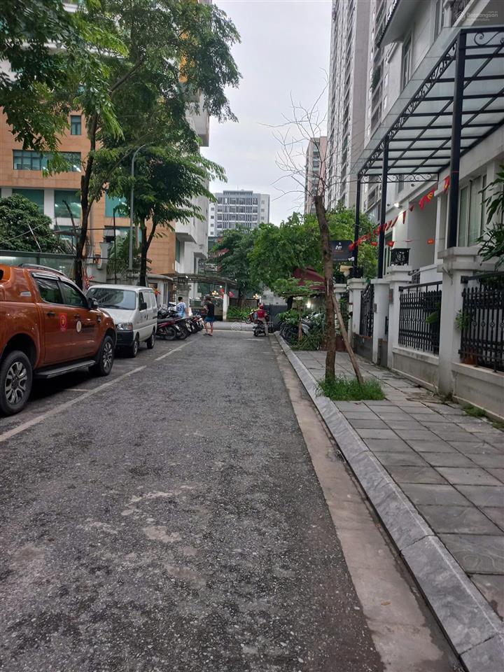 Bán tòa nhà văn phòng khu 201 nguyễn tuân, thanh xuân. vị trí đắc địa