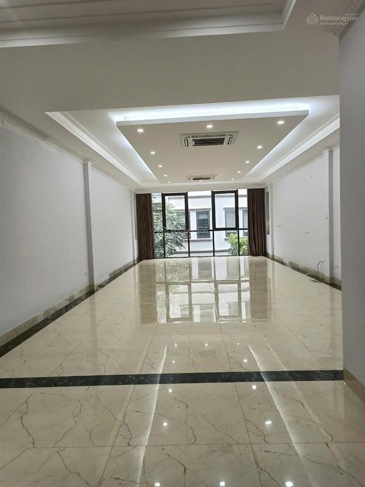 Cho thuê tòa nhà văn phòng kđt trung yên, cầu giấy 95m2 x 7 tầng thang máy thông sàn