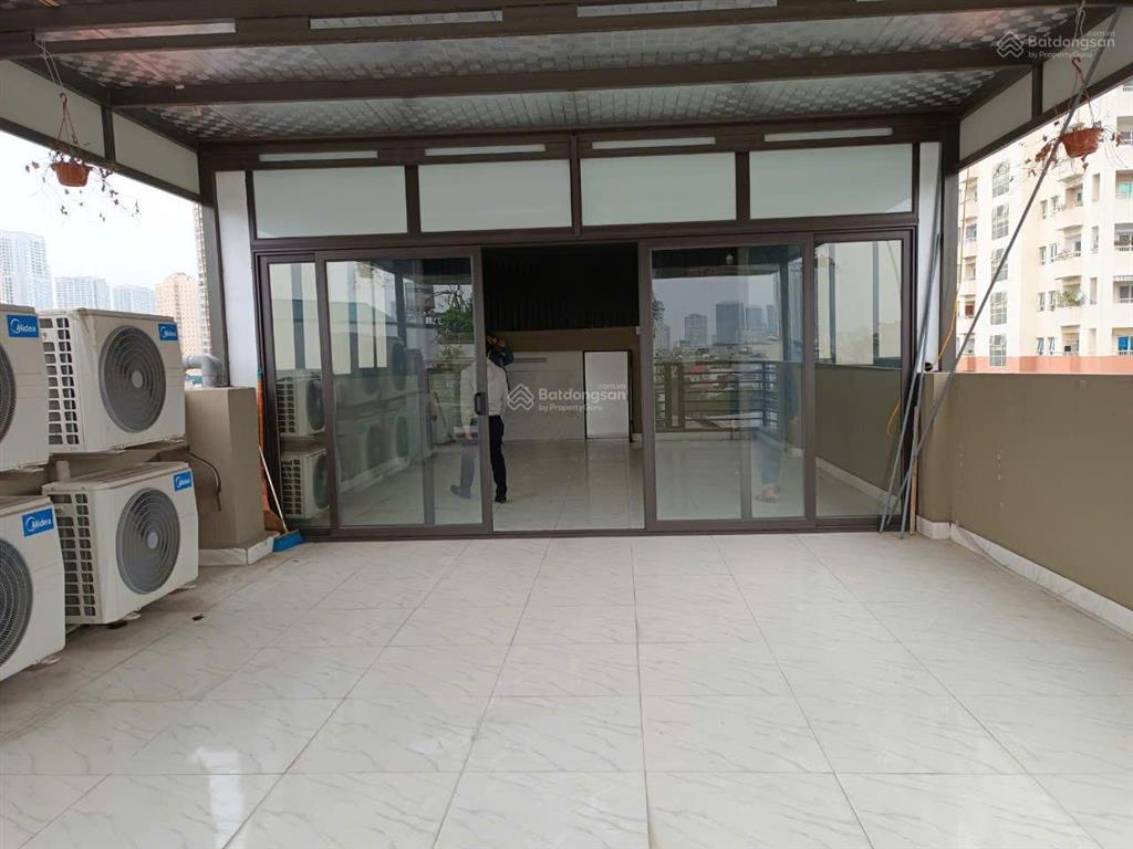 Cho thuê tòa nhà văn phòng kđt trung yên, cầu giấy 95m2 x 7 tầng thang máy thông sàn