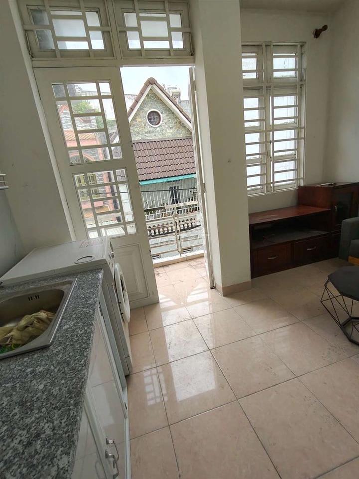 Cho thuê căn hộ đầy đủ nội thất