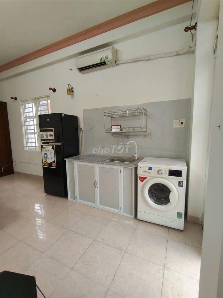 Cho thuê căn hộ đầy đủ nội thất
