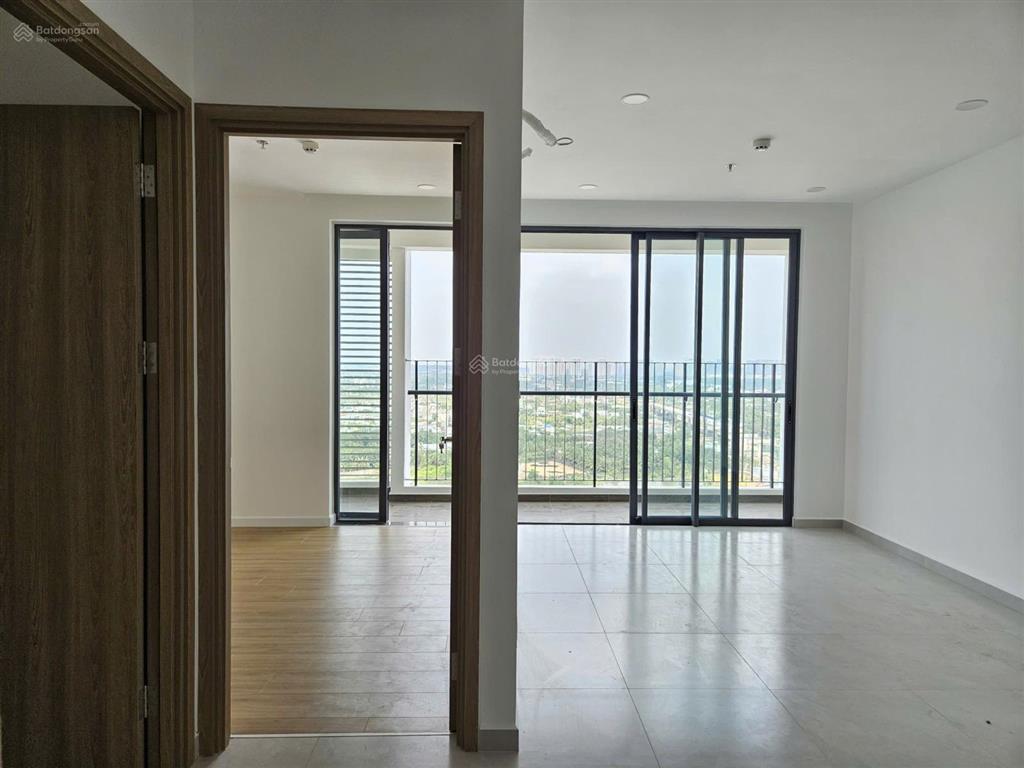 Cần bán gấp căn 2pn 2wc mt eastmark city 73,4m² giá chỉ 3 tỷ 99 có sẵn hđ thuê 7tr/tháng