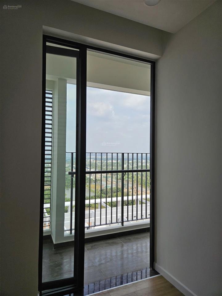 Cần bán gấp căn 2pn 2wc mt eastmark city 73,4m² giá chỉ 3 tỷ 99 có sẵn hđ thuê 7tr/tháng