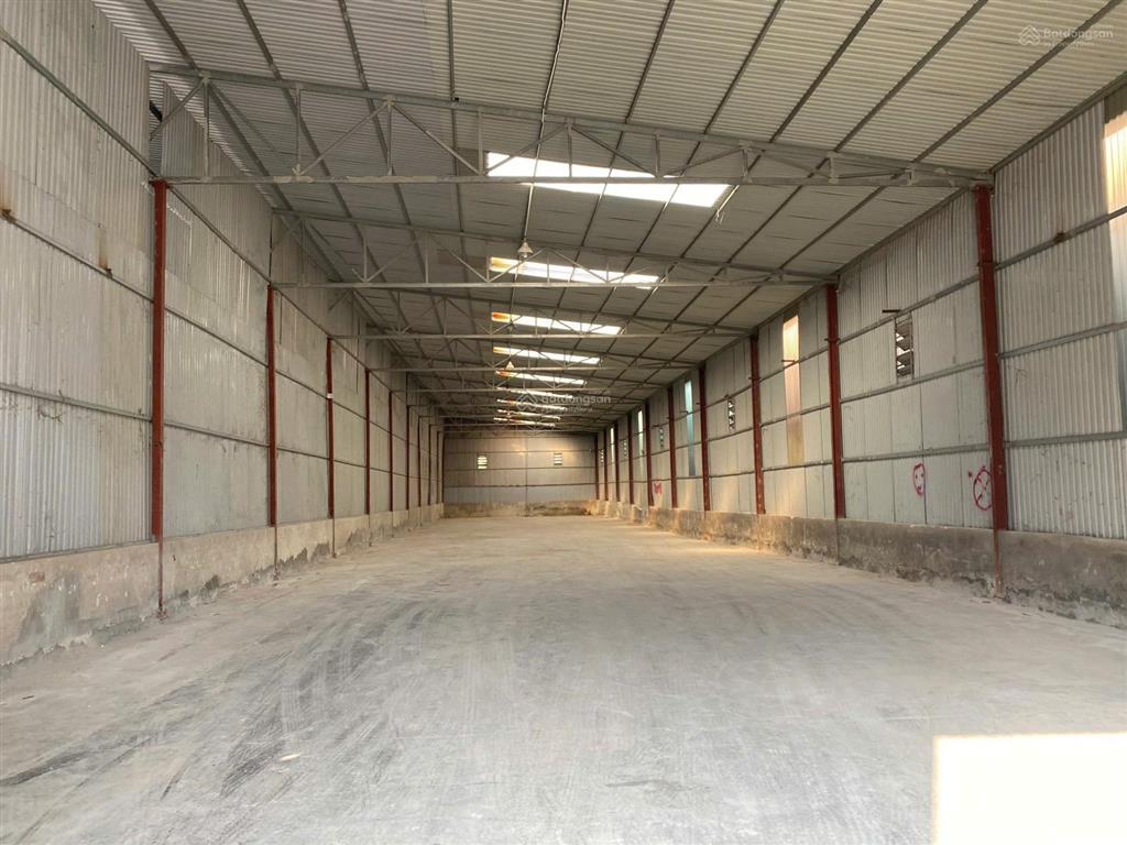 Chính chủ cho thuê kho xưởng 135m2 ngã tư trôi, hoài đức, hn