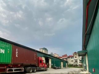 Cho thuê kho 400m2 ngay tân xuân, bắc từ liêm, cách đường phạm văn đồng 1km.  0941 165 ***