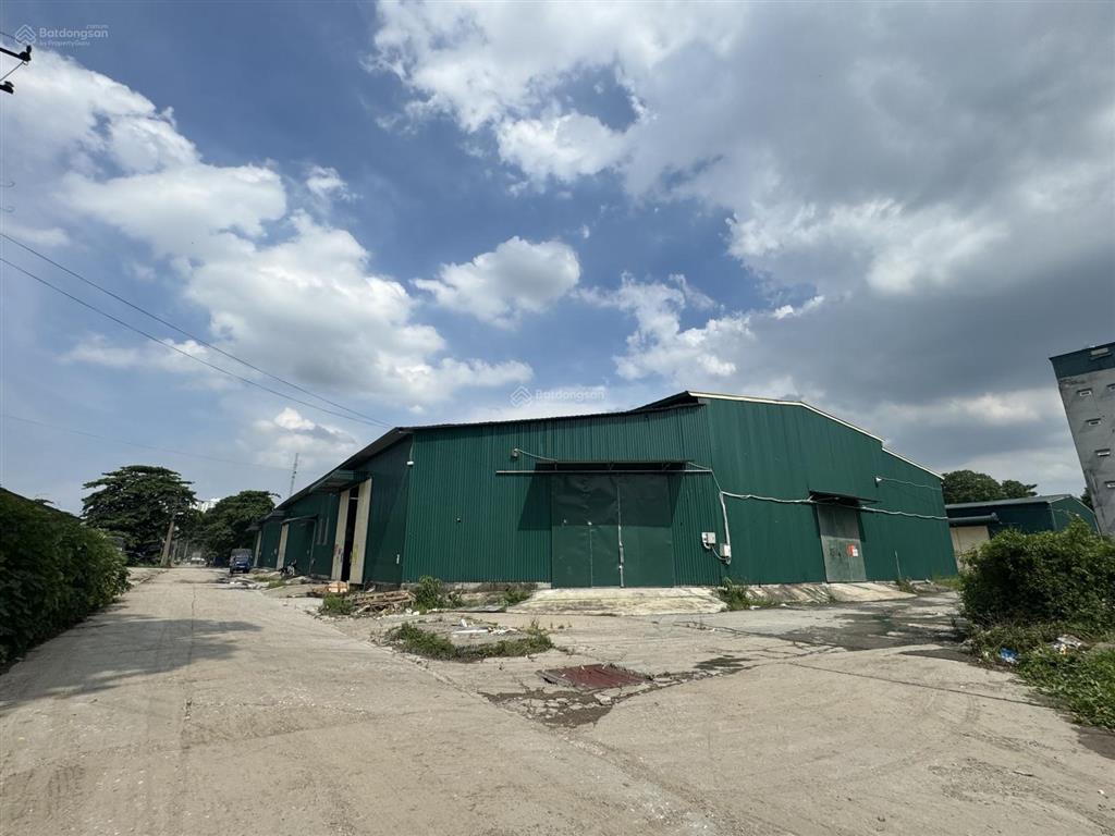 Cần cho thuê kho 300m2 đông ngạc, bắc từ liêm, hn