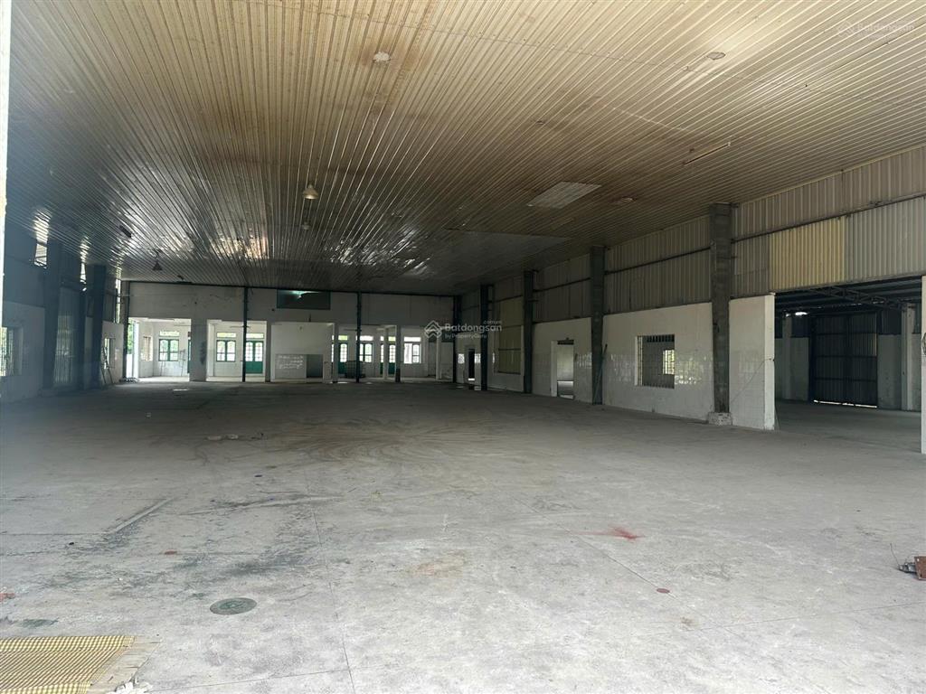 Cho thuê kho thuận an  gia lâm tổng dt 2000m² có chia nhỏ dt