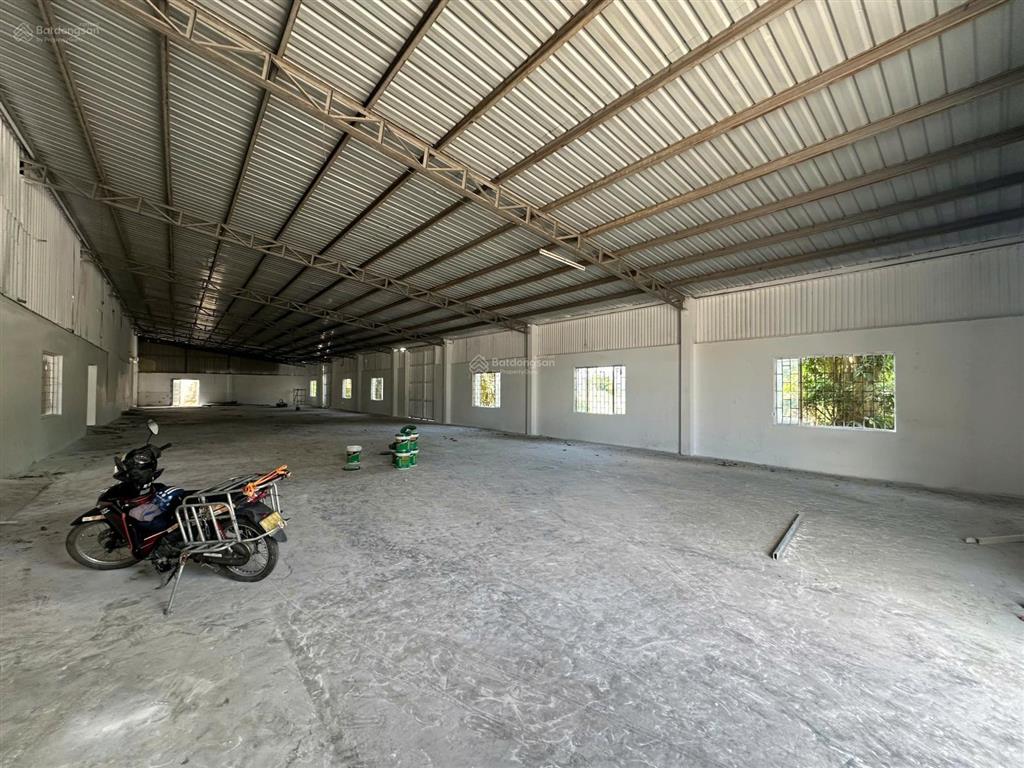 Cho thuê kho thuận an  gia lâm tổng dt 2000m² có chia nhỏ dt