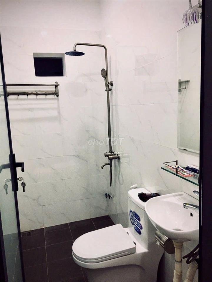 Cho thuê phòng HOTEL gần Crowne, FPT, BV 600 giường,...