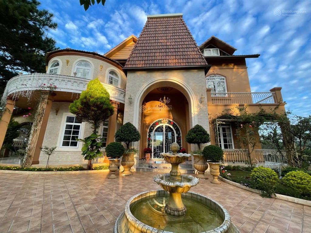 Biệt thự hồ tuyền lâm, tp đà lạt