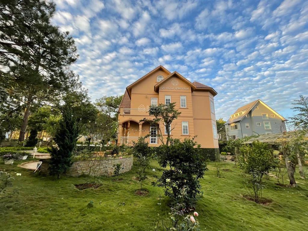 Biệt thự hồ tuyền lâm, tp đà lạt