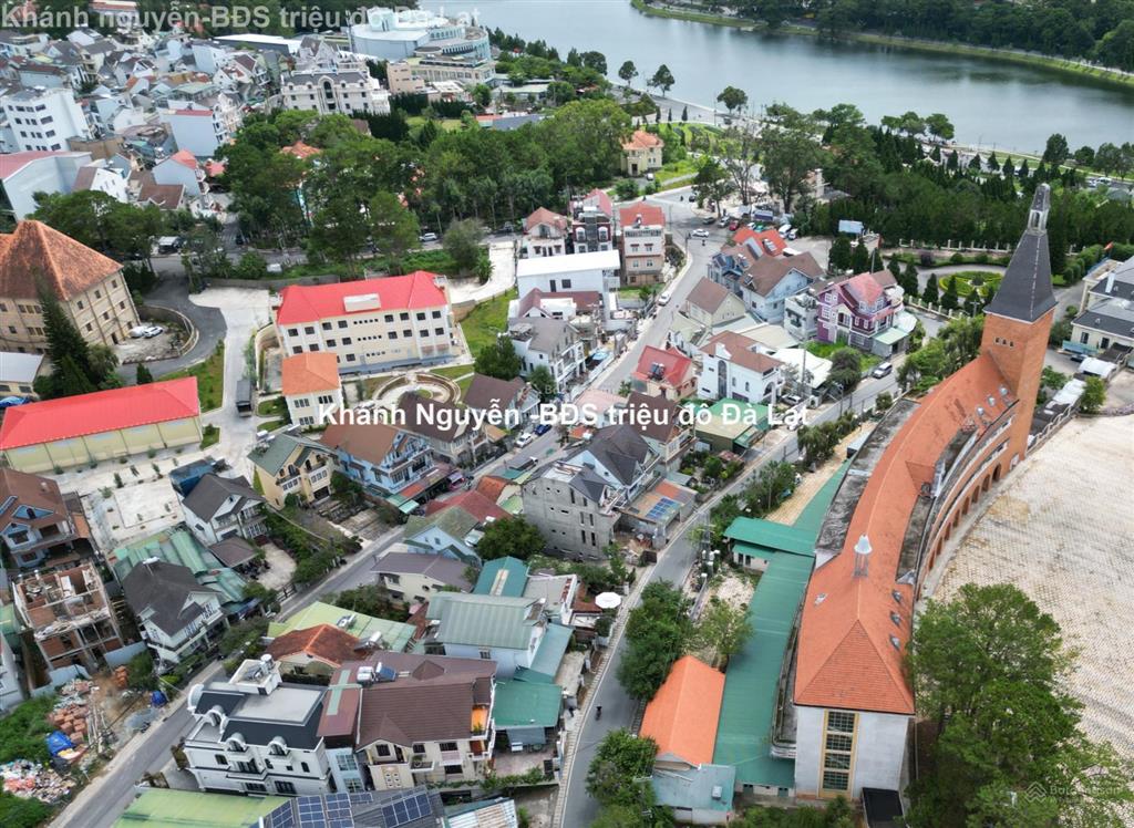 Villa cách hồ xuân hương 300m  thu nhập tốt, giá tốt!