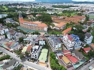 Villa cách hồ xuân hương 300m  thu nhập tốt, giá tốt!