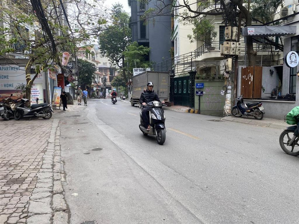 Bán nhà mặt phố tô ngọc vân  tây hồ  vị trí đẳng cấp  view hồ tây