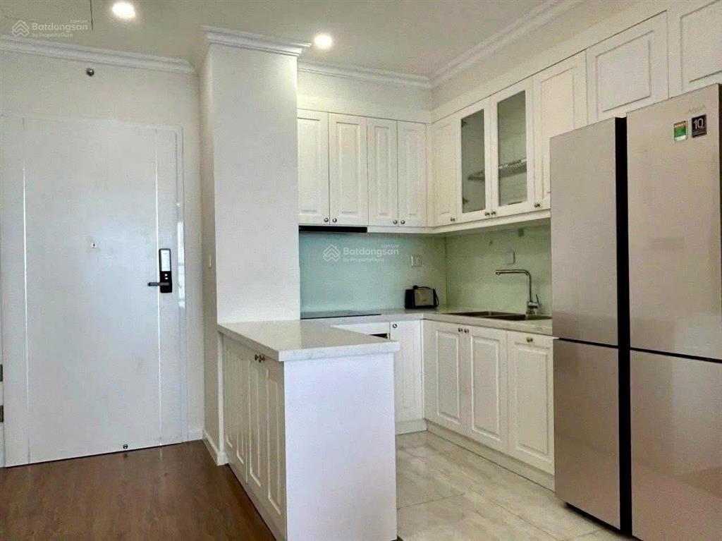 Chính chủ gửi bán chcc 2pn tầng cao tòa r2 sunshine riverside  view trọn sông hồng & cầu nhật tân