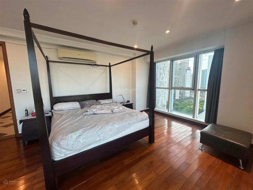 Bán căn hộ tòa l ciputra hà nội 267m², 4pn, view sân golf siêu đẹp, sổ đỏ chính chủ