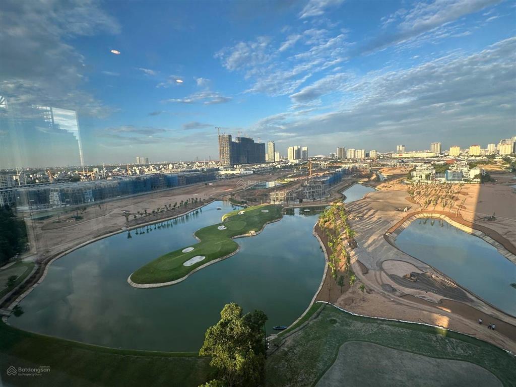 Bán căn hộ tòa l ciputra hà nội 267m², 4pn, view sân golf siêu đẹp, sổ đỏ chính chủ