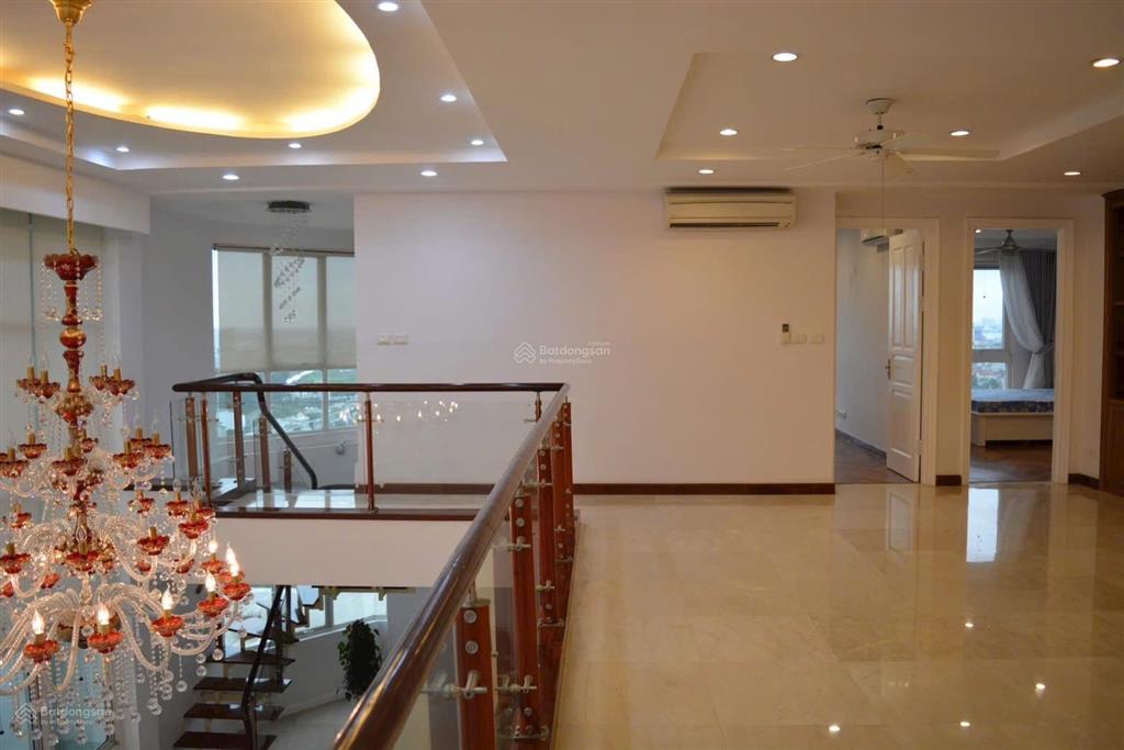 Em bán nhanh căn penthouse tòa p1 ciputra view công viên 65ha