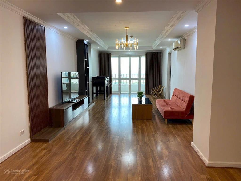 Bán căn hộ chung cư tòa p ciputra tầng trung, sổ đỏ chính chủ