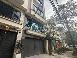 Hiếm. bán nhà 7 tầng thang máy. mặt đường ôtô tránh võ chí công tây hồ. 97m2 mt 5,2m 29 tỷ.