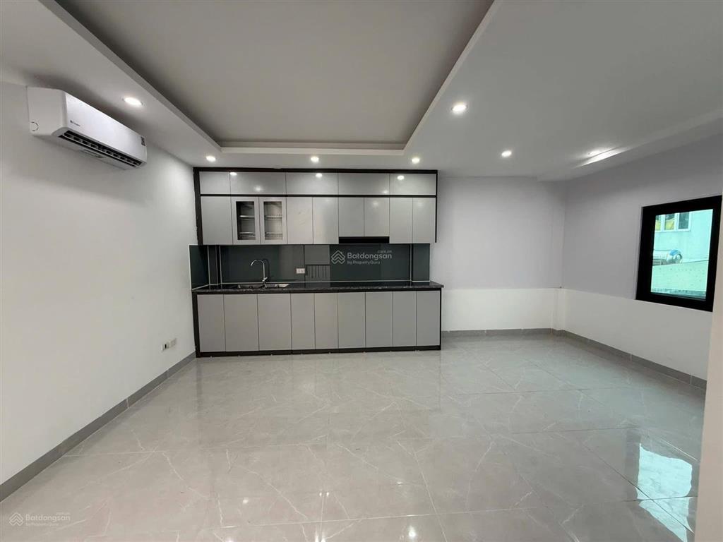 Bán nhà 5 tầng thang máy phố kim ngưu. nhà xây mới, gần phố. 41m2  mt 6,8m. sổ vuông