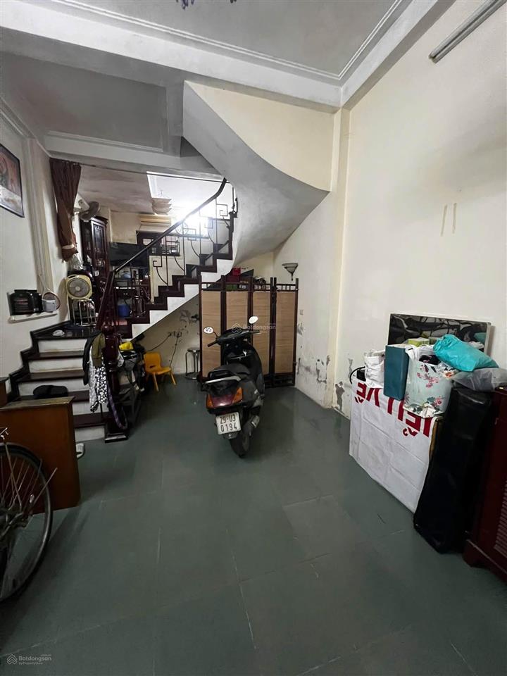 Bán nhà 4 tầng khu phân lô 61 phố lạc trung  hai bà trưng. 40m2  mt 4m