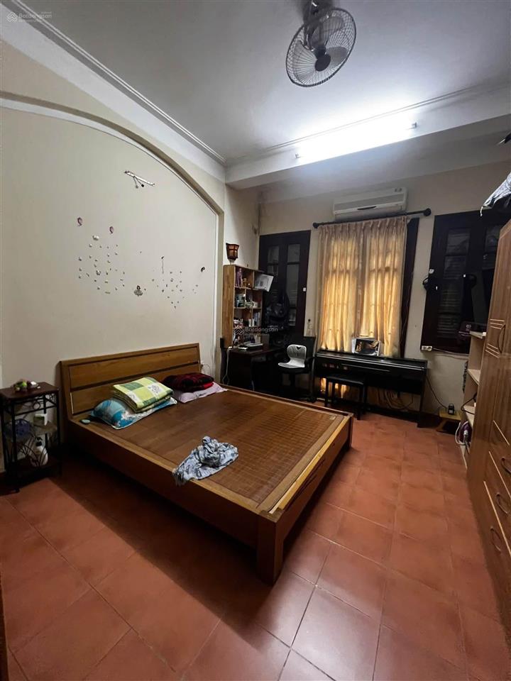 Bán nhà 4 tầng khu phân lô 61 phố lạc trung  hai bà trưng. 40m2  mt 4m