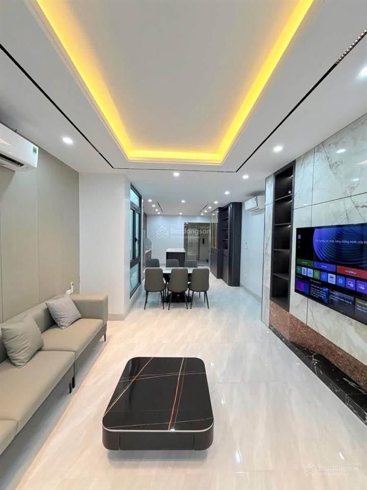 Đáng chú ý. bán nhà mới 8 tầng thang máy, ngõ thông ôtô phố trần duy hưng. 65m2mt4,2m. sổ vuông