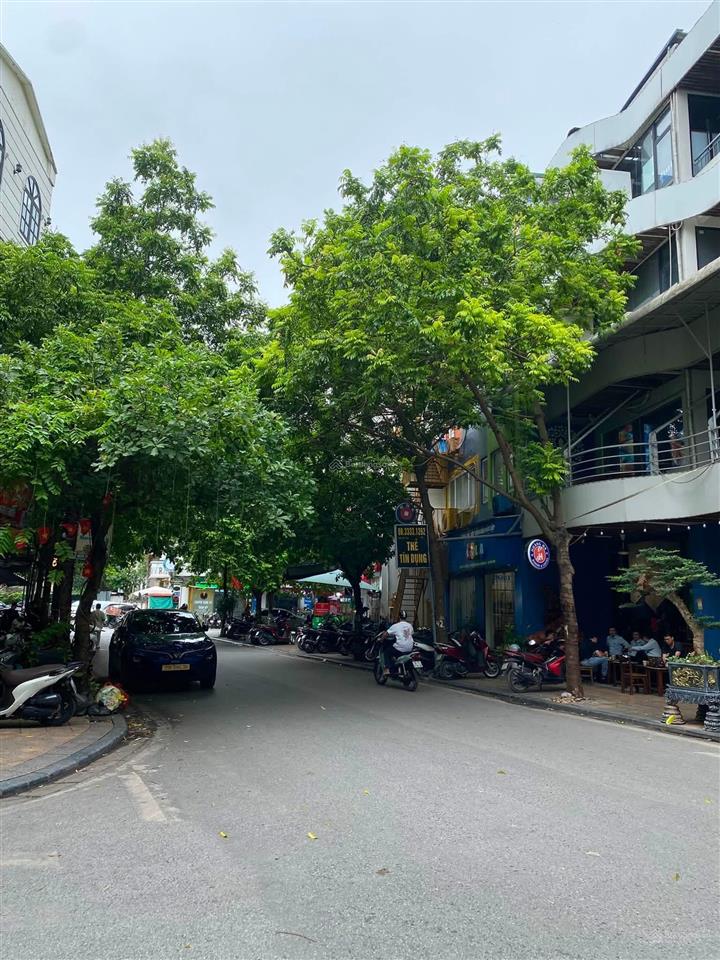 Giảm giá sâu. chủ cần bán gấp căn liền kề 5 tầng ngõ 622 kđt time city. 86m2mt5m38,5 tỷ