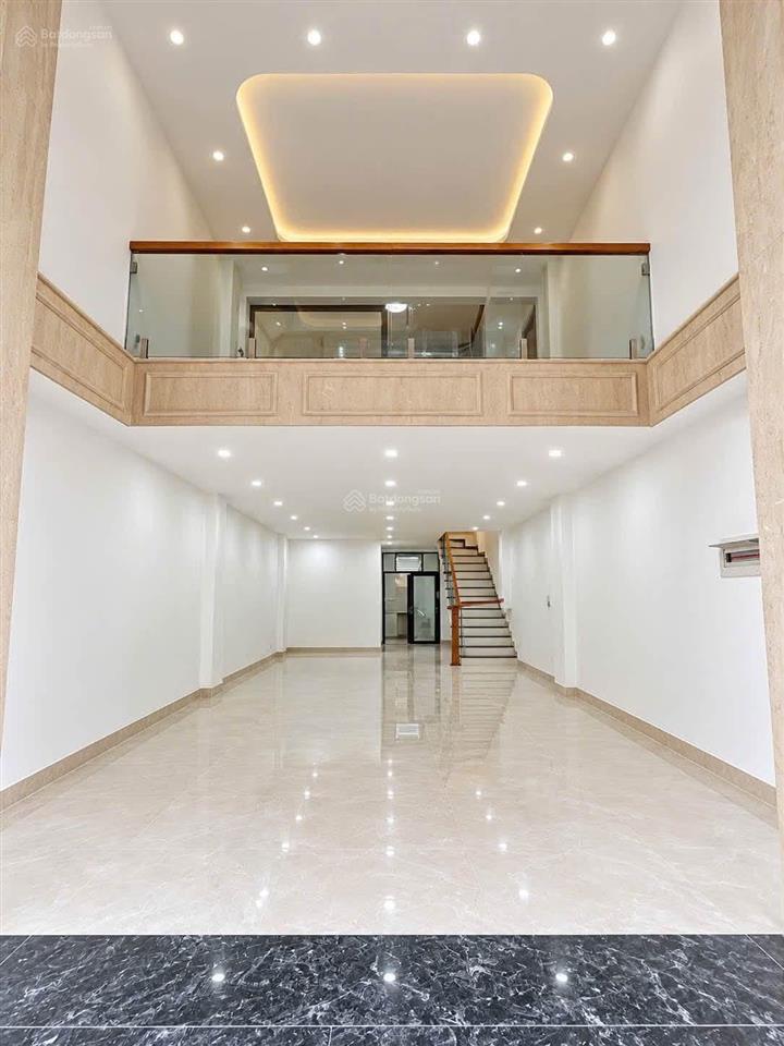 Bán tòa nhà 8 tầng thang máy phố kim mã, 2 mặt ngõ ô tô tránh kinh doanh. 53m2mt4,7m