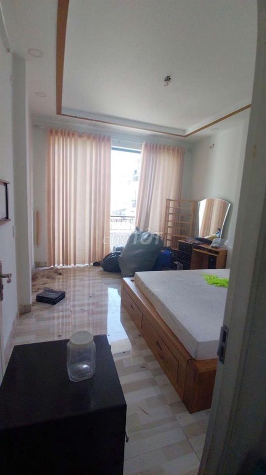 CHO THUÊ NHÀ 4 X 15M TRỆT LỬNG 2LẦU 4PN MỚI SƠN SỬA LẠI MỚI ĐẸP 100% 