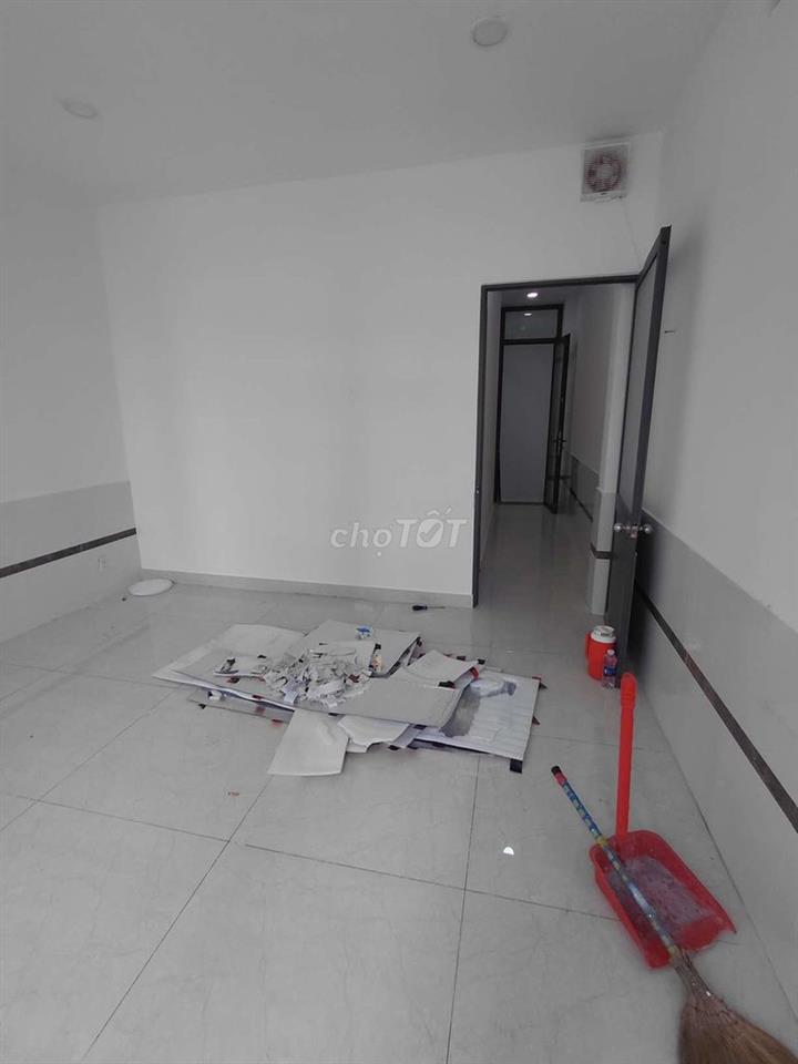 CHÍNH CHỦ CHO THUÊ NHÀ 4,5 X 16M TRỆT LẦU 3PN, 2VC MỚI 100% 2 MÁY LẠNH