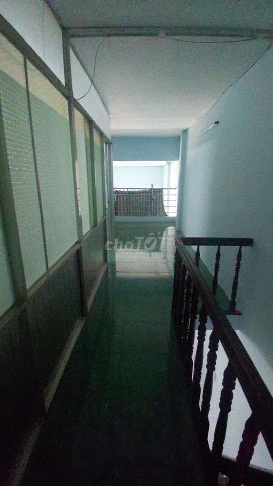 CHO THUÊ NHÀ 4 X 19M TRỆT LỬNG 3PN GẦN CHỢ SƠN KỲ AEON 