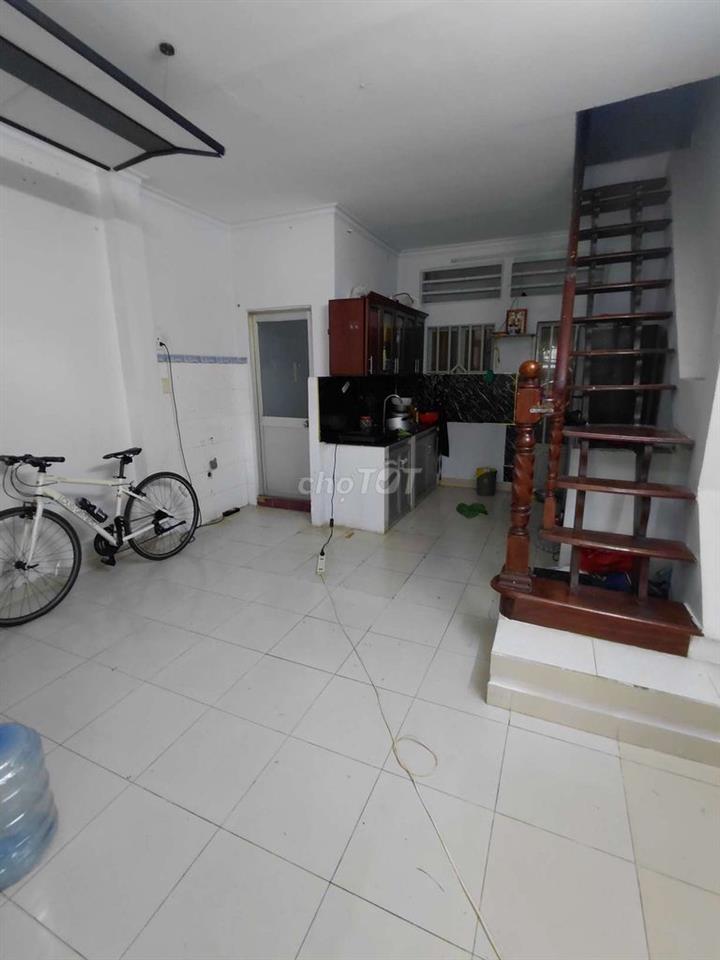 CHO THUÊ NHÀ 4 X 18M TRỆT LỬNG ĐÚC 1PN, 2VC MỚI ĐẸP Y HÌNH P.TÂY THẠNH