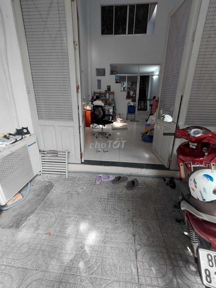 CHO THUÊ NHÀ 4 X 18M TRỆT LỬNG ĐÚC 1PN, 2VC MỚI ĐẸP Y HÌNH P.TÂY THẠNH