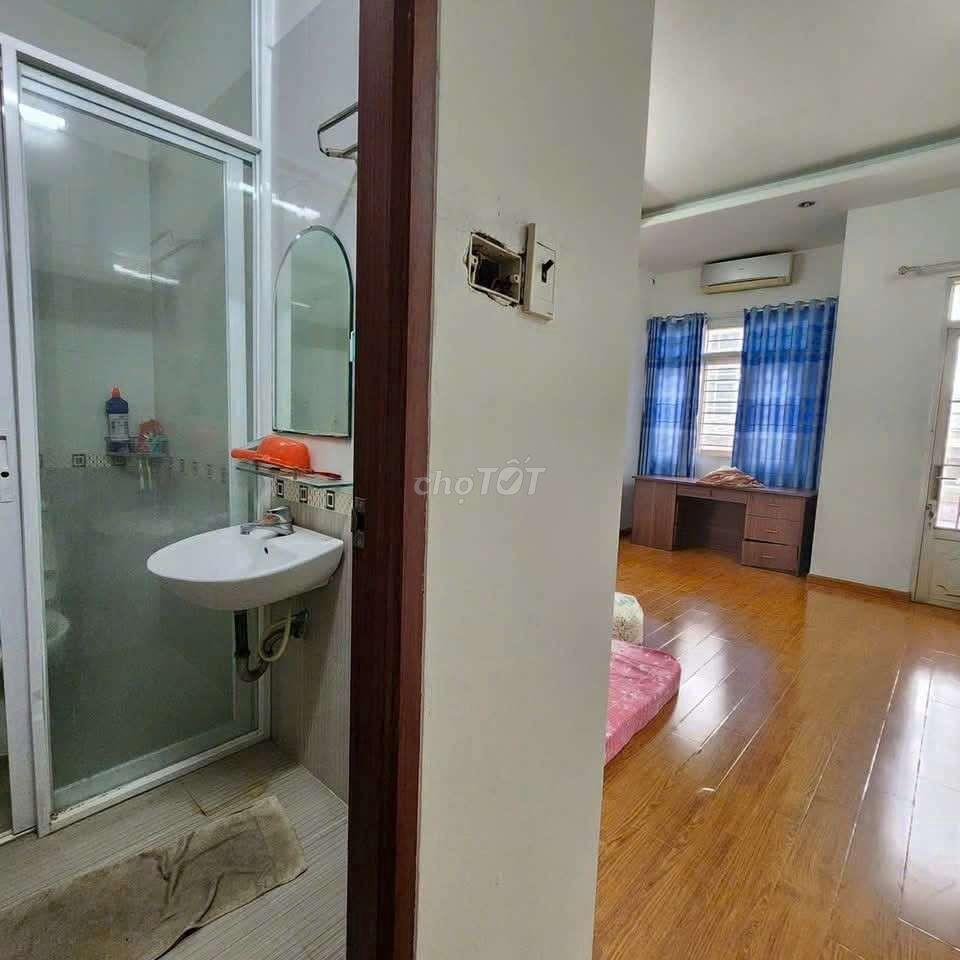 CHO THUÊ NHÀ 4 X 15M 2 LẦU, 4PN DƯƠNG ĐỨC HIỀN 