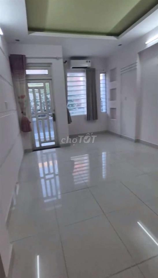 CHO THUÊ NHÀ 4 X 14M 2LAU, 2PN SẴN MÁY LẠNH SÁT TÂY THẠNH