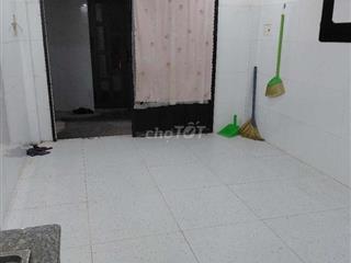 CHO THUÊ NHÀ NHỎ 3 X 5M TRỆT LẦU 1PN SÁT TÂY THẠNH GẦN TRƯỜNG LÊ LAI