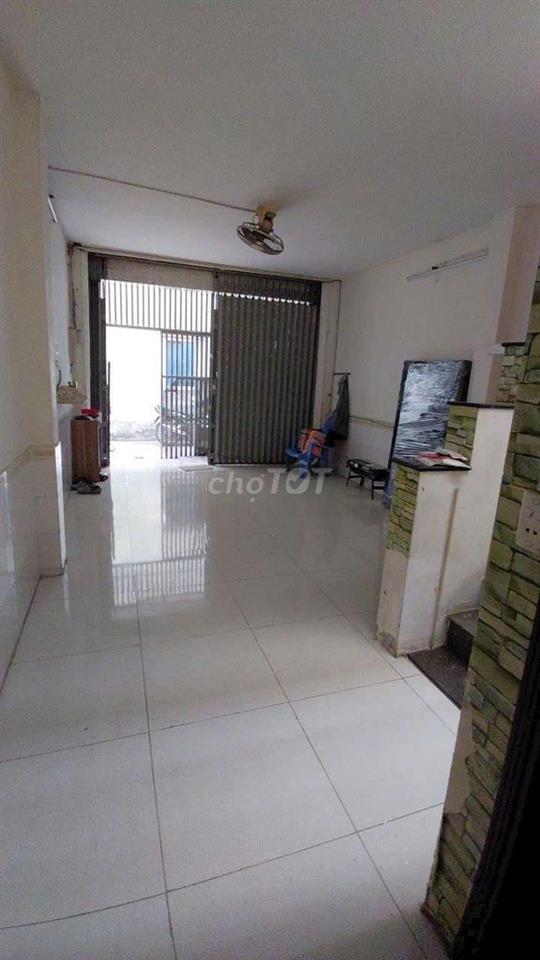 CHO THUÊ NHÀ 4 X 10M TRỆT LẦU 2PN 2VC GẦN TRƯỜNG HỌC LÊ LAI TÂY THẠNH 