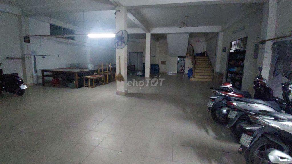 CHO THUÊ NHÀ 320M TRỆT LẦU TRỐNG SUỐT TÂY THẠNH 