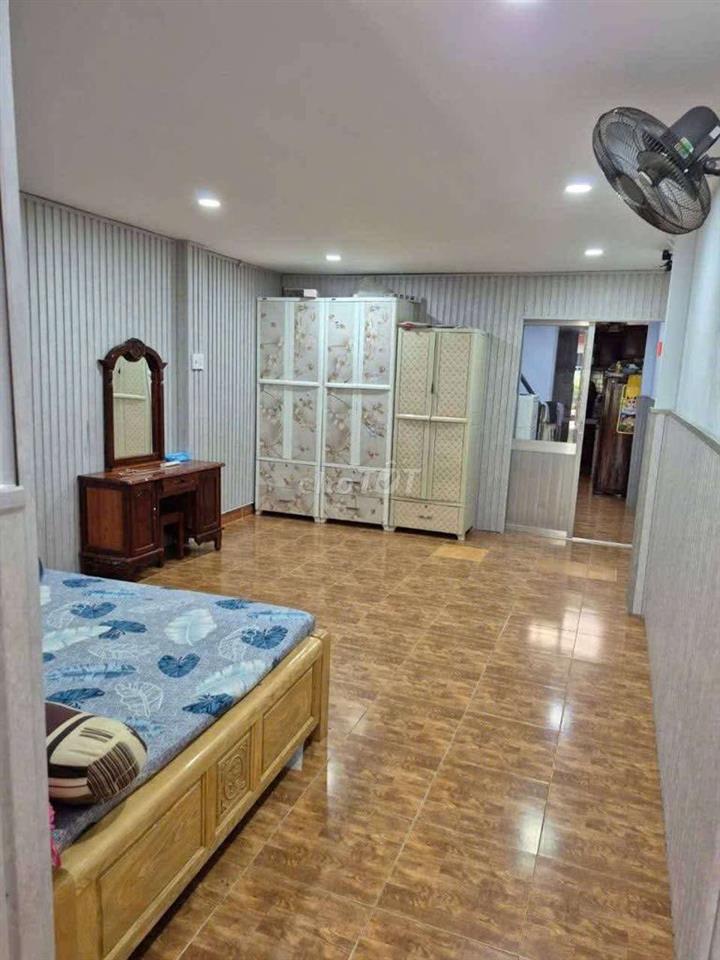 CHO THUÊ NHÀ 4 X 18M TRỆT LỬNG 3PN, 2VC MỚI ĐẸP GẦN TRƯỜNG HỌC CNTP 
