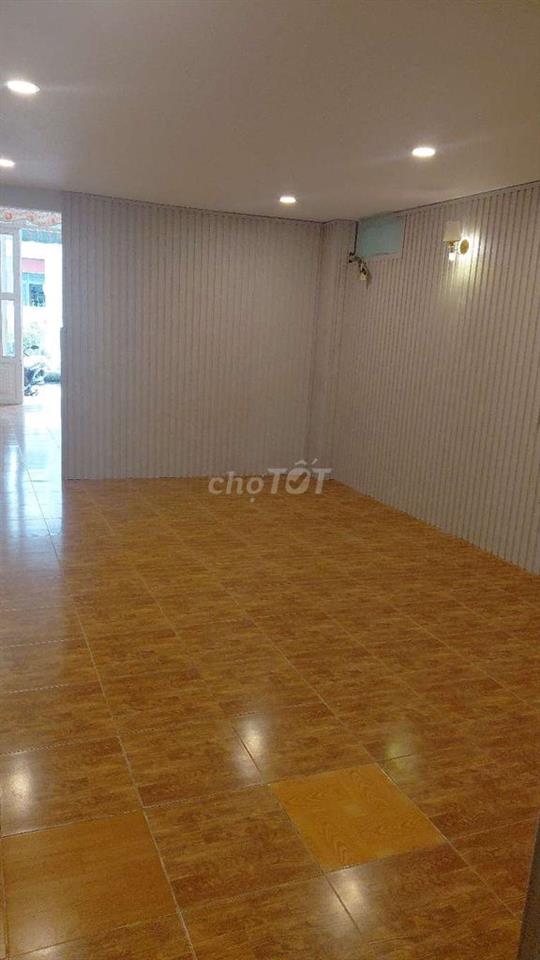 CHO THUÊ NHÀ 4 X 18M TRỆT LỬNG 3PN 1VC GẦN CNTP LÊ TRỌNG TẤN 